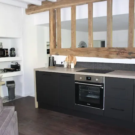 Fig Tree 1 X Super King Or 2 X Single Beds * Busserolles