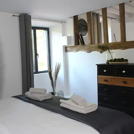 Fig Tree 1 X Super King Or 2 X Single Beds アパート *